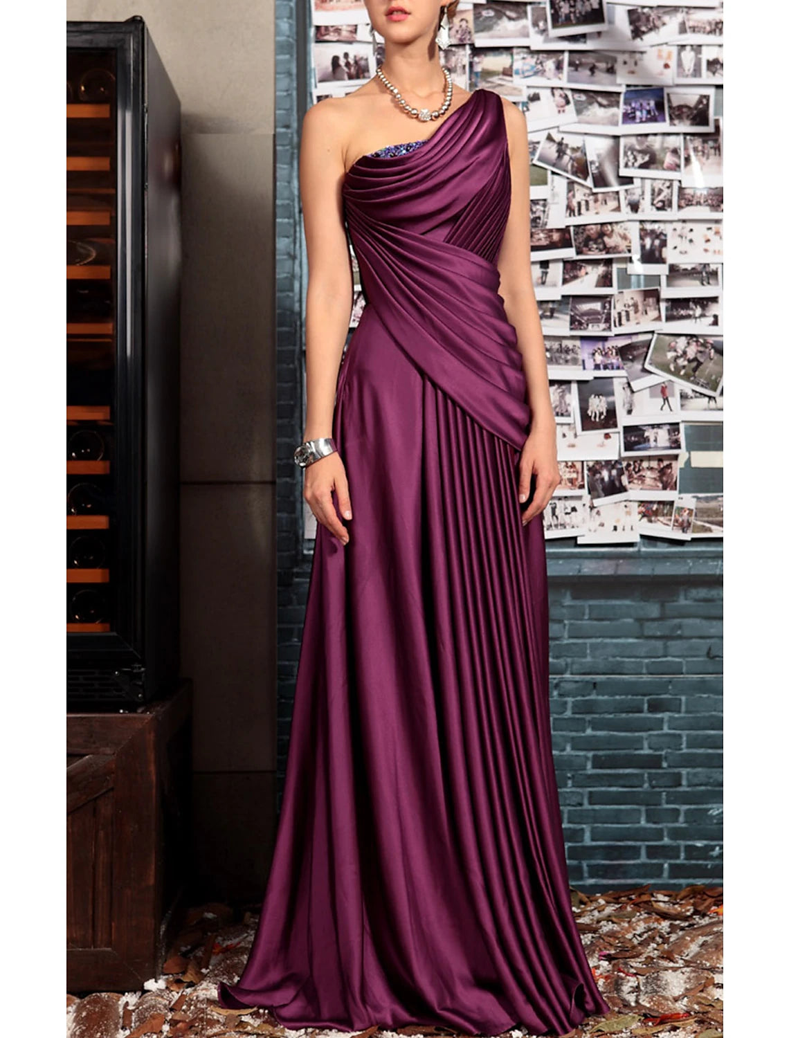 Sheath Black Dress Evening Gown Elegant Dress Formal Evening Floor Length Sleeveless One Shoulder Fall Wedding Guest Satin Backless with Pleats Crystals Draping