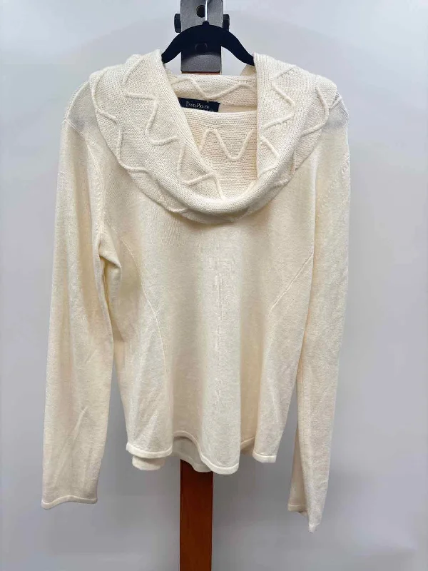 Evan-Picone Women's Size L Cream Wavy Sweater